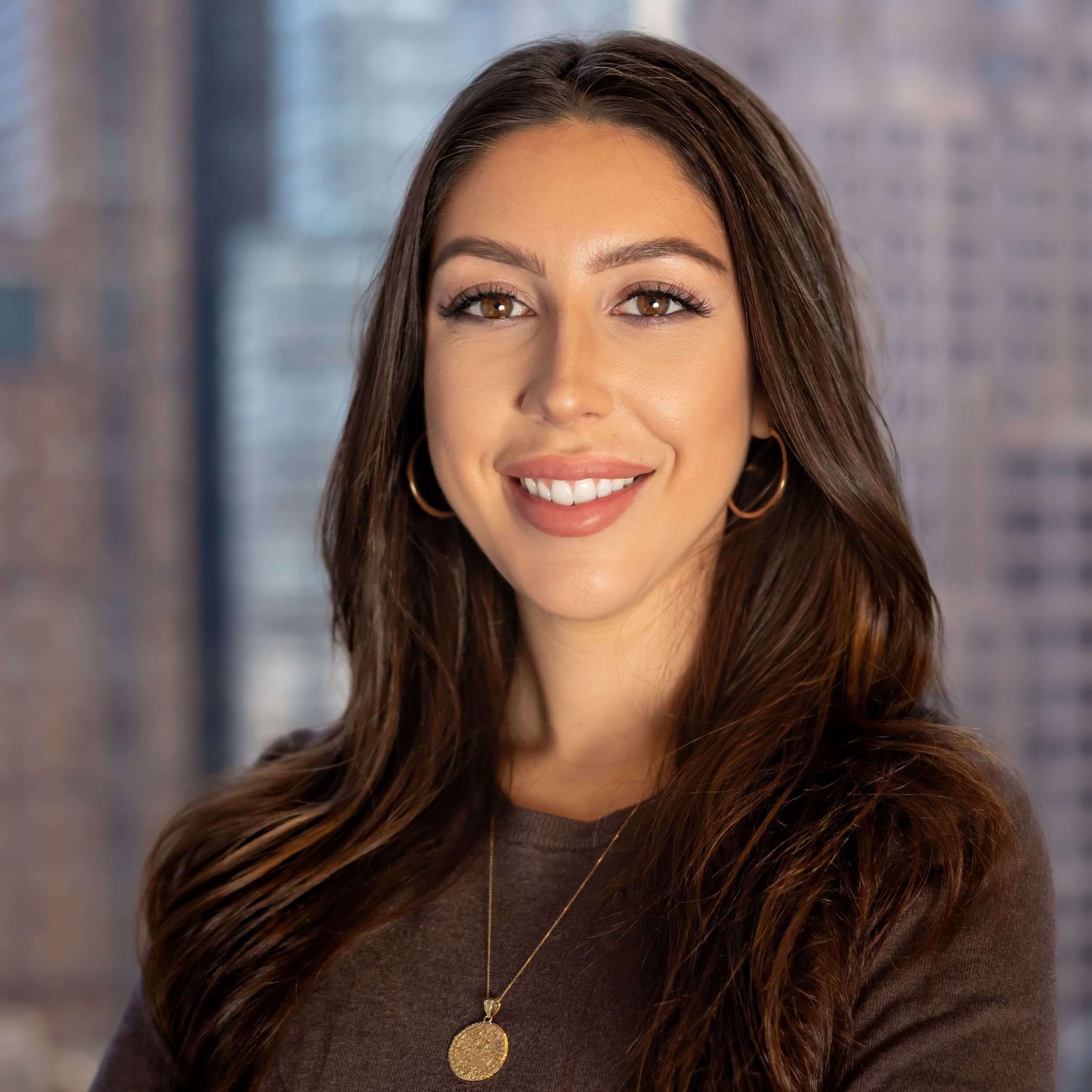 Headshot_Niki Metzgar-Schall